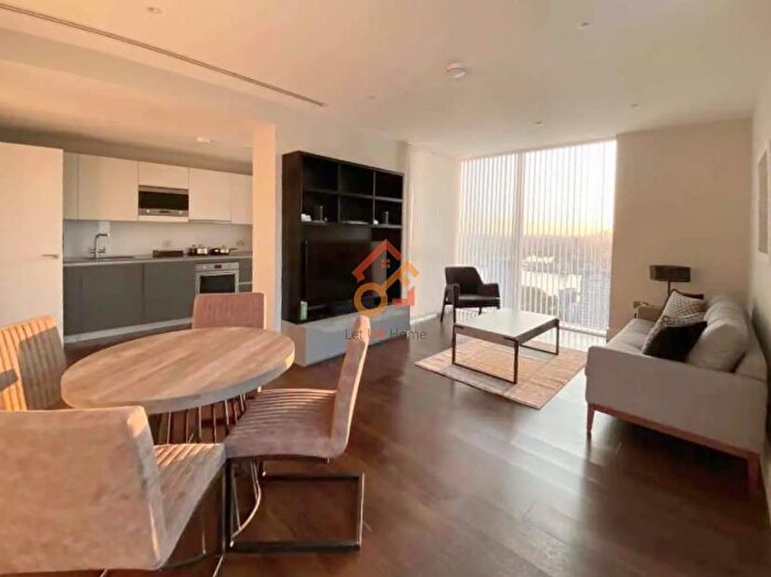 2 Bedroom Flat To Rent In Maine Tower, Harbour Way, London, E14