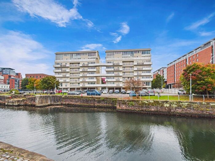 3 Bedroom Flat For Sale In Royal Quay, Liverpool., L3