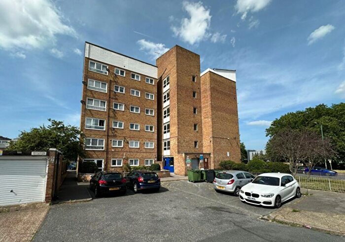 1 Bedroom Flat For Sale In Phoenix Place, Dartford, Kent, DA1