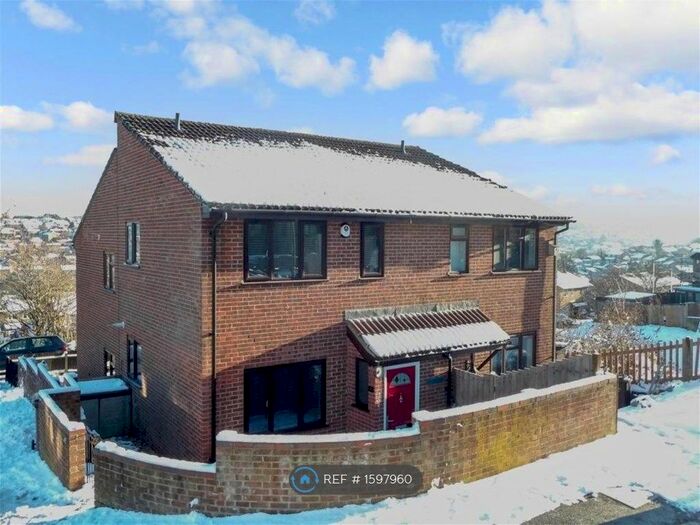 1 Bedroom End Of Terrace House To Rent In Raleigh Close, Chatham, ME5