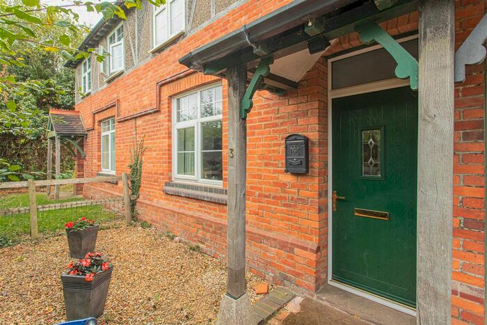 3 Bedroom Terraced House For Sale In Bowden Hill, Lacock, Chippenham, SN15