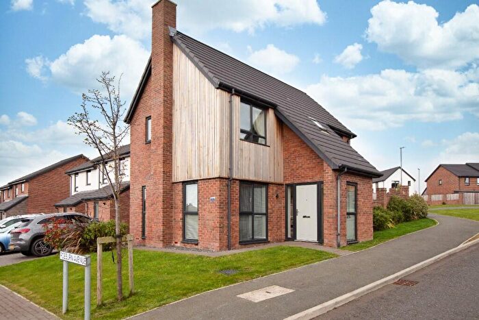 3 Bedroom Detached House For Sale In Roeburn Avenue, PR3