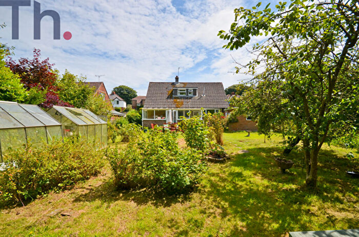 3 Bedroom Chalet For Sale In Newport, Isle Of Wight, PO30