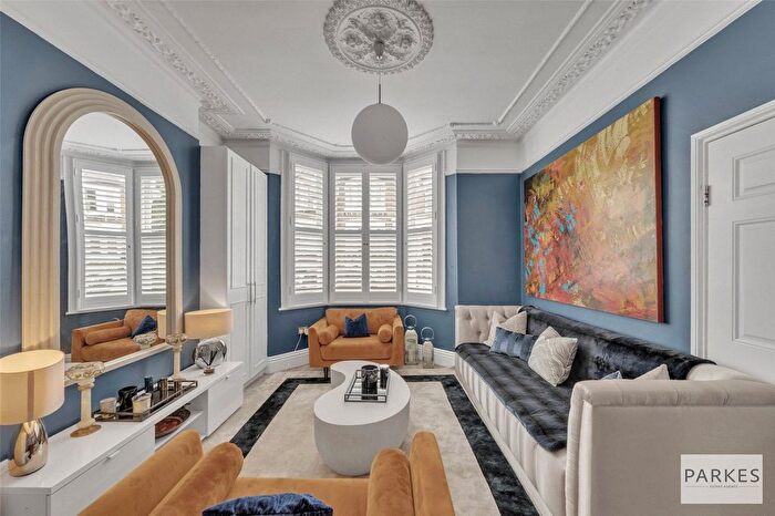 5 Bedroom Terraced House For Sale In Mirabel Road, London, SW6