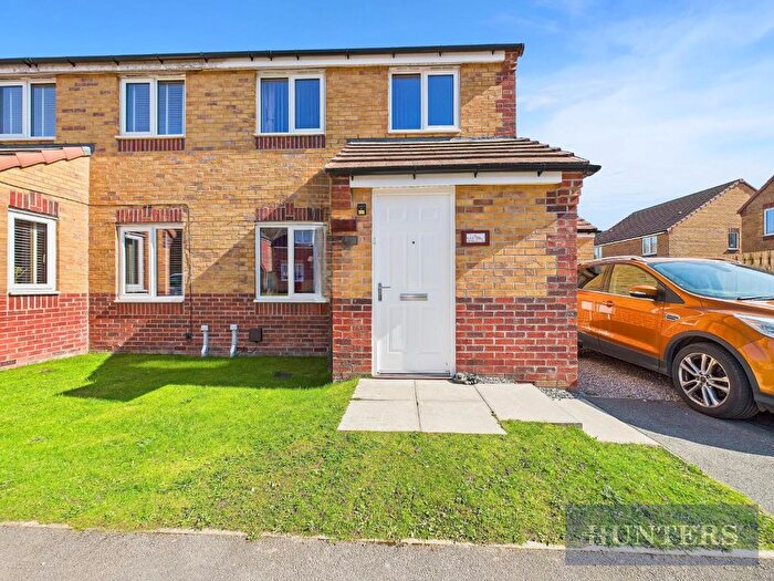 3 Bedroom Semi-Detached House For Sale In Stadium Lane, Scarborough, YO12