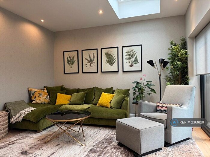 4 Bedroom Semi-Detached House To Rent In Suffolk Square, Cheltenham, GL50