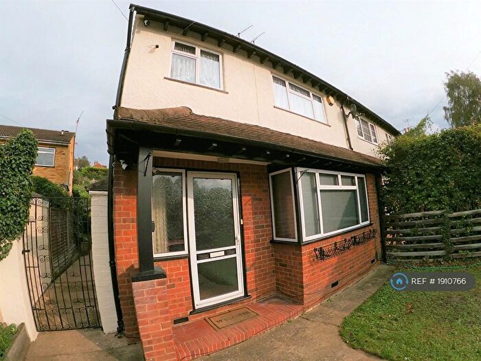 4 Bedroom Semi-Detached House To Rent In Hertingfordbury Road, Hertford, SG14
