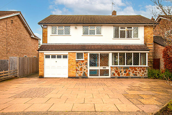 4 Bedroom Detached House For Sale In Clovelly Road, Glenfield, LE3