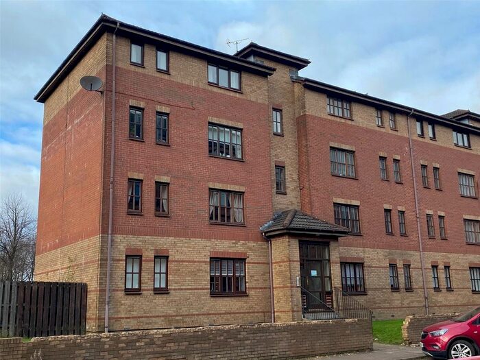 2 Bedroom Flat To Rent In Greenlaw Road, Yoker, Glasgow, G14