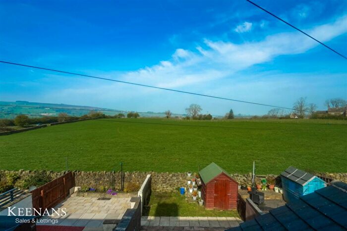 3 Bedroom Terraced House For Sale In Colne Road, Kelbrook, BB18