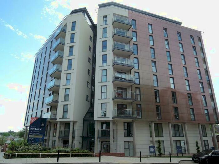 2 Bedroom Apartment To Rent In Central Plaza, Mason Way, Park Central, B15