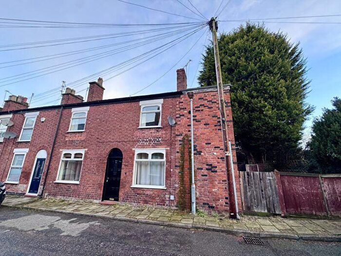 2 Bedroom Terraced House To Rent In Holford Street, Congleton, CW12
