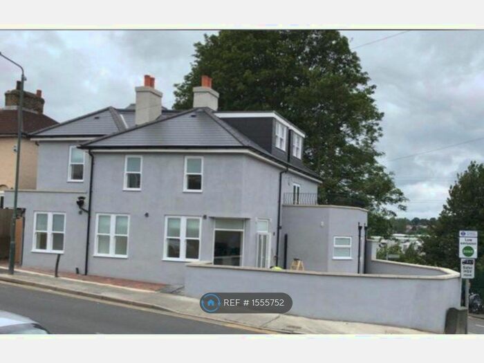 2 Bedroom Flat To Rent In Crayford, Crayford, Dartford, DA1