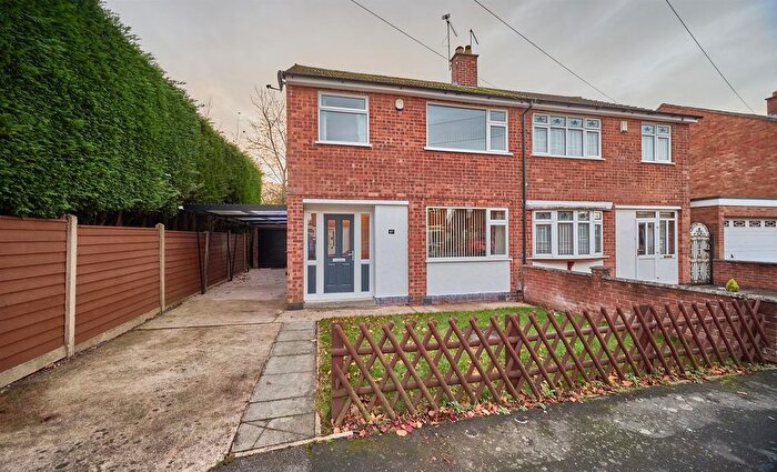 3 Bedroom Semi-Detached House For Sale In Mayfield Way, Barwell, LE9