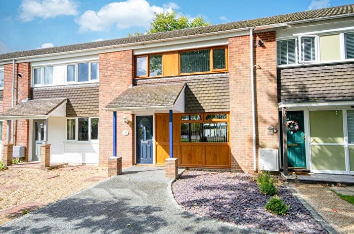 2 Bedroom Terraced House For Sale In Horns Drove, Rownhams, Southampton, SO16