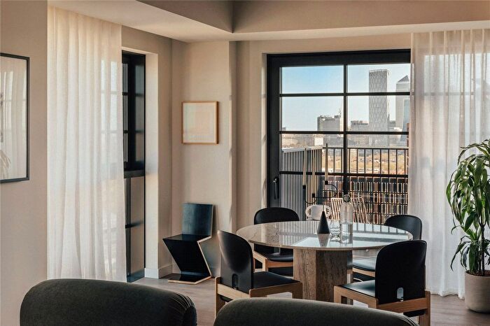 3 Bedroom Flat For Sale In The Founding, Canada Water, London, SE16