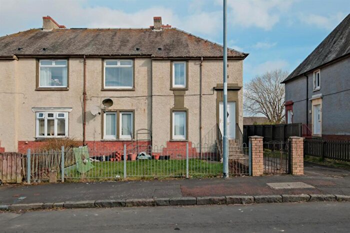 2 Bedroom Flat To Rent In Chapel Street, Cleland, ML1