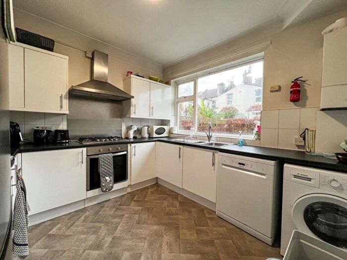 5 Bedroom Terraced House To Rent In Brentry Road, Fishponds, Bristol, BS16
