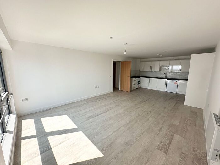 2 Bedroom Flat To Rent In Armstrong House, Peterborough, PE2