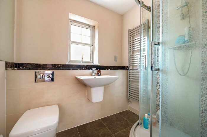 4 Bedroom Detached House For Sale In Tanners Close, Burghfield Common, Reading, Berkshire, RG7