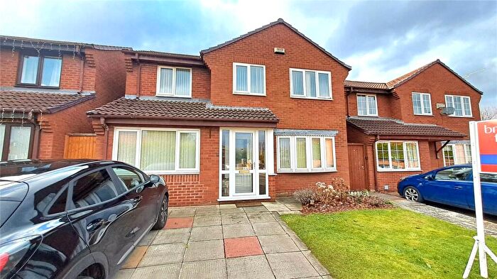 4 Bedroom Detached House For Sale In Pullman Close, Wirral, Merseyside, CH60