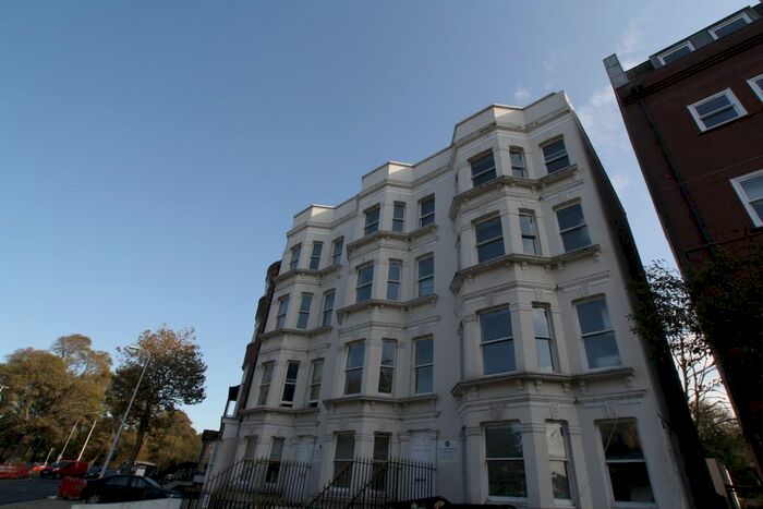 Studio To Rent In Richmond House, Brighton, East Sussex, BN2