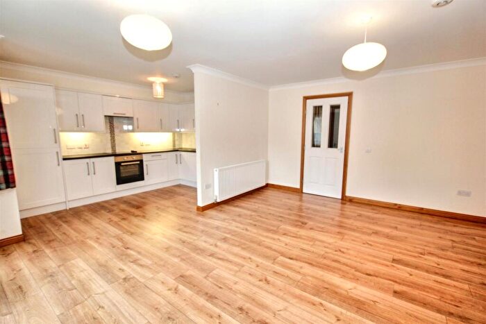 1 Bedroom Flat For Sale In Mousebank Road, Lanark, ML11