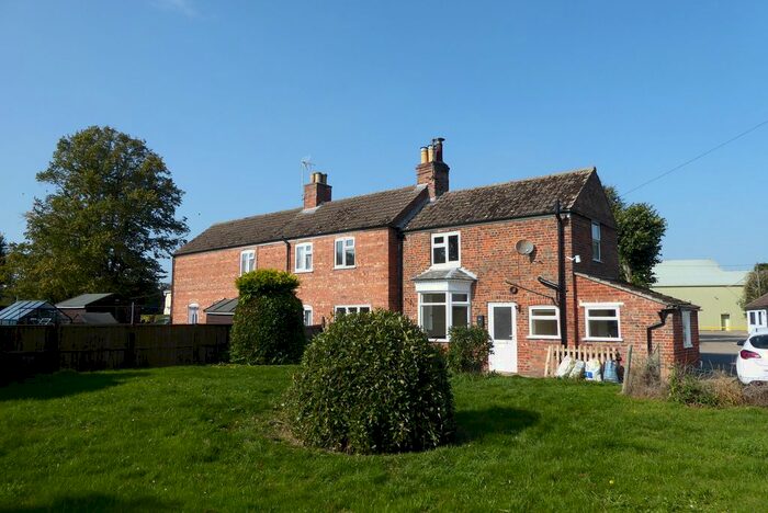 2 Bedroom Cottage To Rent In Monument Road, Bicker, Boston, PE20