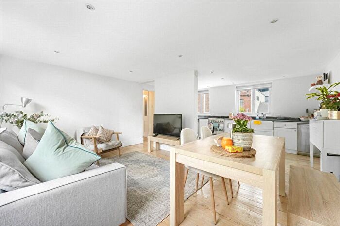 1 Bedroom Apartment For Sale In Ashby Street, London, EC1V