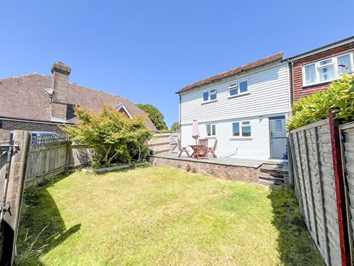 3 Bedroom Semi-Detached House For Sale In Battle Road, Punnetts Town, Heathfield, TN21