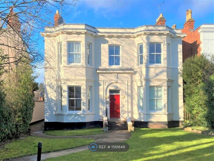 2 Bedroom Flat To Rent In Leam Terrace, Leamington Spa, CV31