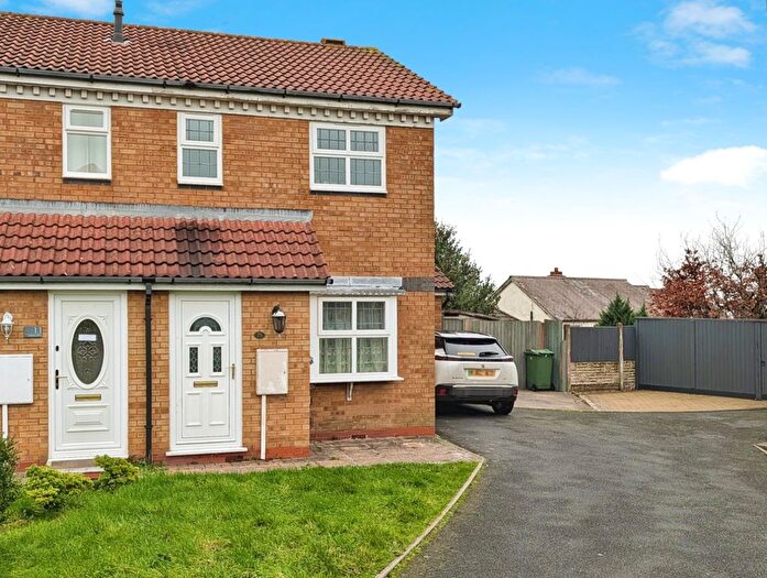 2 Bedroom Semi Detached House To Rent In Strathern Drive, Bilston, WV14