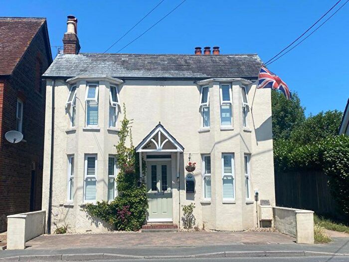 3 Bedroom Detached House For Sale In High Street, Partridge Green, RH13