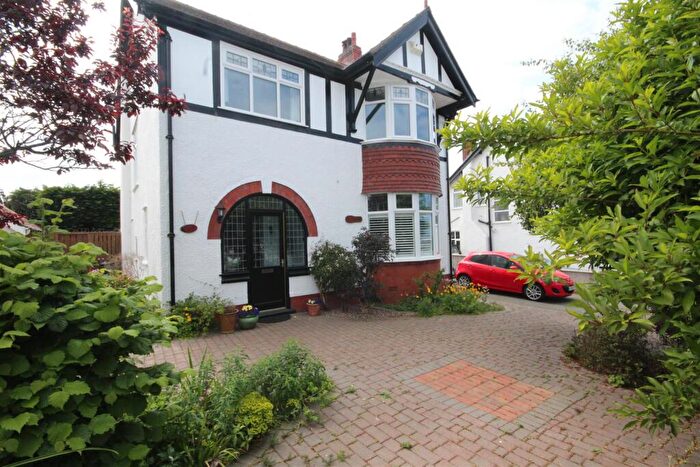 5 Bedroom Detached House For Sale In Llandudno Road, Rhos On Sea, Colwyn Bay, LL28