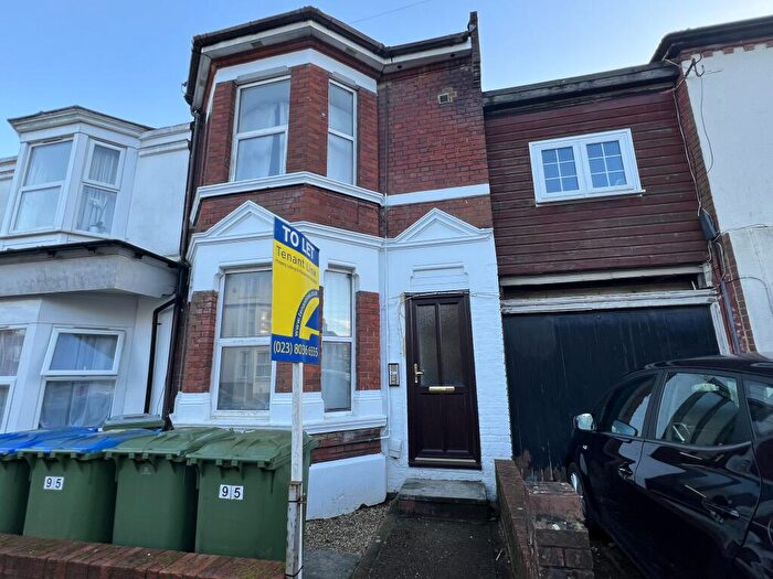 Studio To Rent In Alma Road, SO14