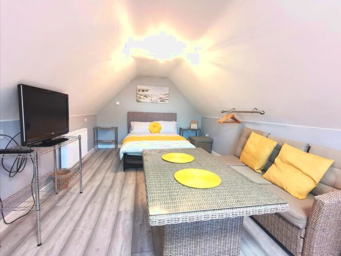 1 Bedroom Property To Rent In Vera Close, Rackheath, Norwich, NR13