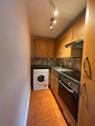 1 Bedroom Flat To Rent In High Street North, Dunstable, LU6