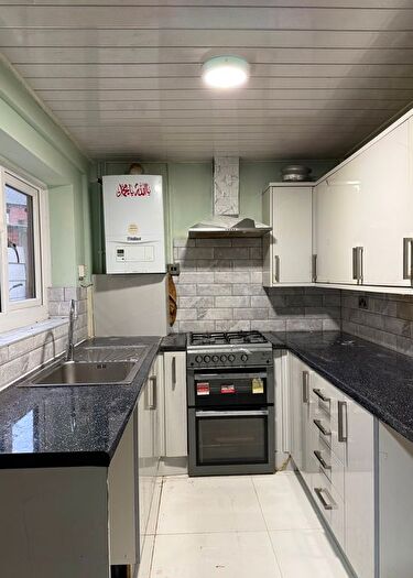 3 Bedroom Terraced House To Rent In Cawdor Street, Bolton, BL4