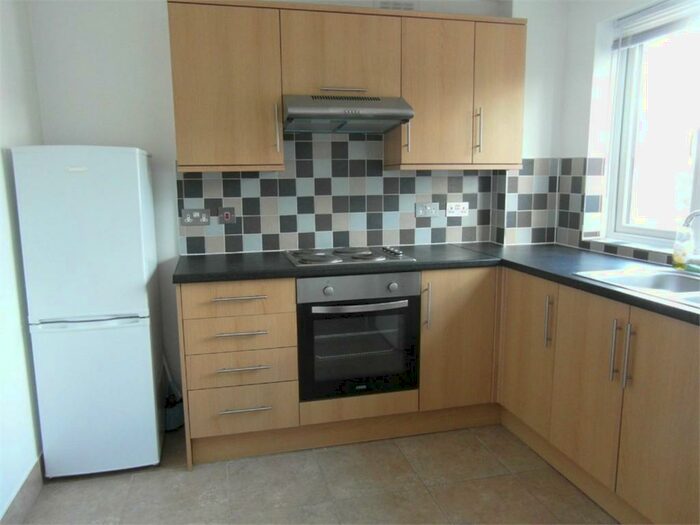 2 Bedroom Flat To Rent In Lower Addiscombe Road, Croydon, Surrey, CR0