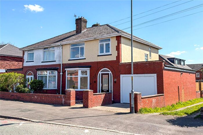 3 Bedroom Semi Detached House For Sale In Hollinwood Avenue, New Moston, Manchester, M40