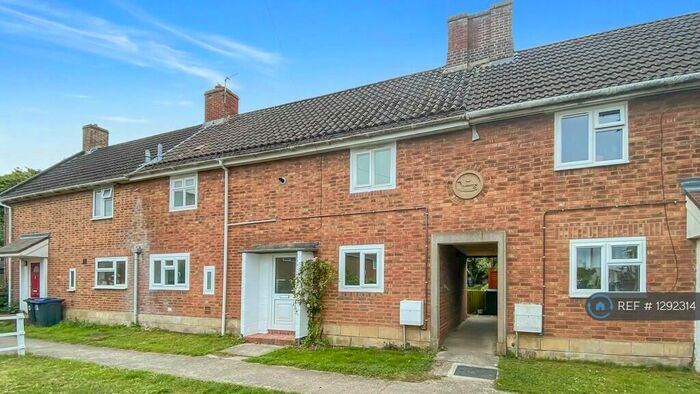 4 Bedroom Terraced House To Rent In The Circle, Dilton Marsh, Westbury, BA13