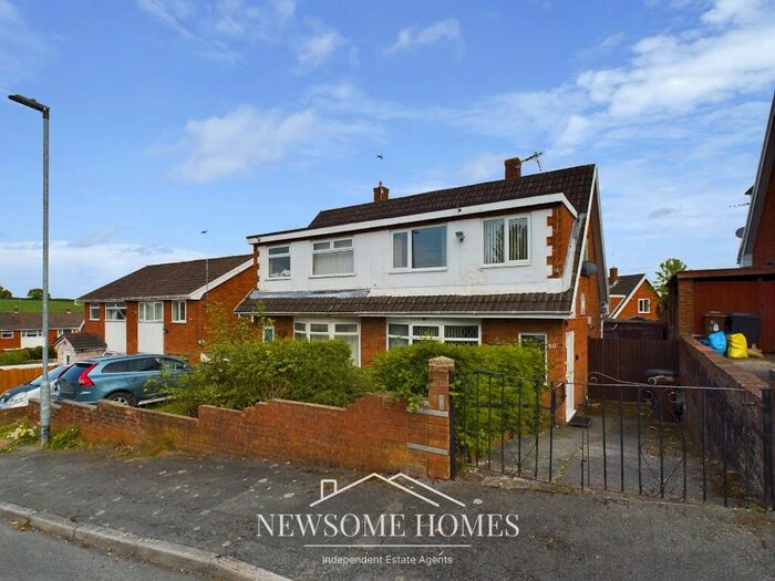 3 Bedroom Semi-Detached House For Sale In Lon Goed, Holywell, Flintshire, CH8