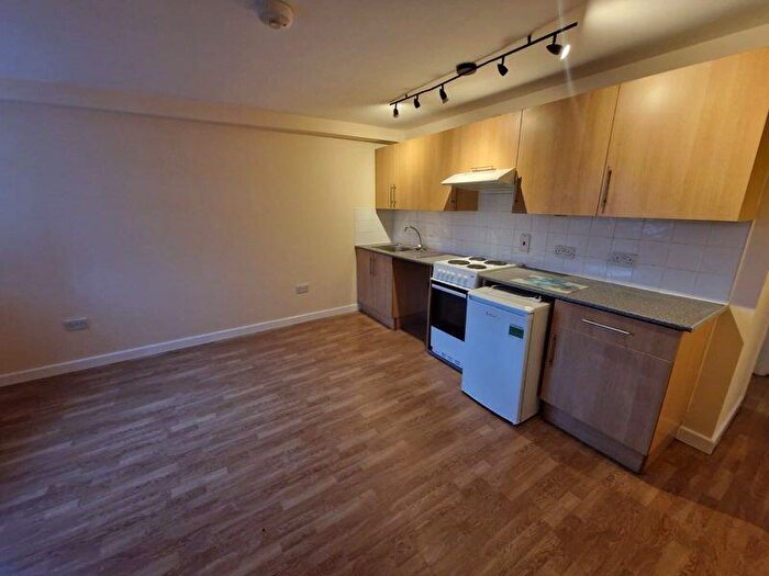 1 Bedroom Flat To Rent In A Beaumanor Road, Leicester, LE4