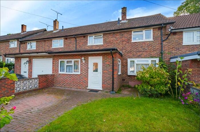3 Bedroom Terraced House To Rent In Horsell, Woking, Surrey, GU21