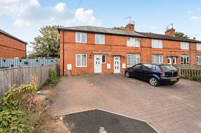 2 Bedroom End Terrace House For Sale In St. Michaels Road, Newbury, Berkshire, RG14