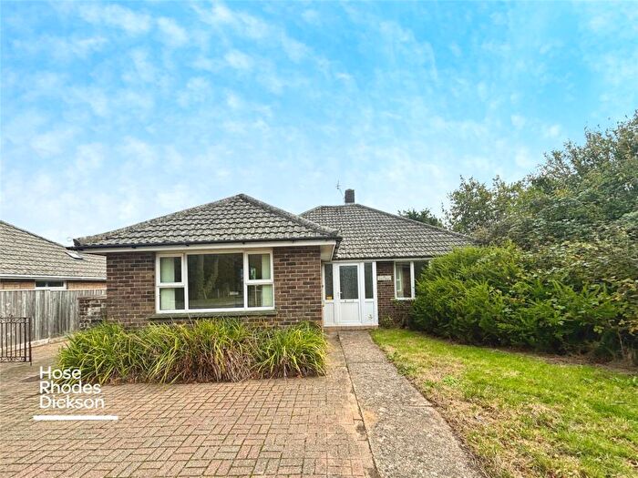 2 Bedroom Bungalow For Sale In Landguard Manor Road, Shanklin, Isle Of Wight, PO37