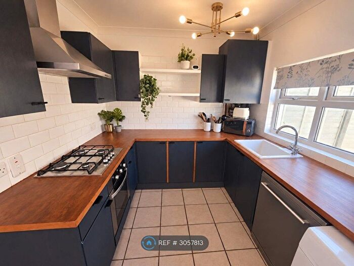 4 Bedroom Terraced House To Rent In College Avenue, Gillingham, ME7