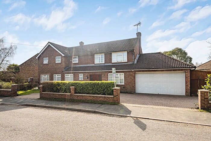 4 Bedroom Detached House For Sale In Nicol Road, Chalfont St. Peter, SL9