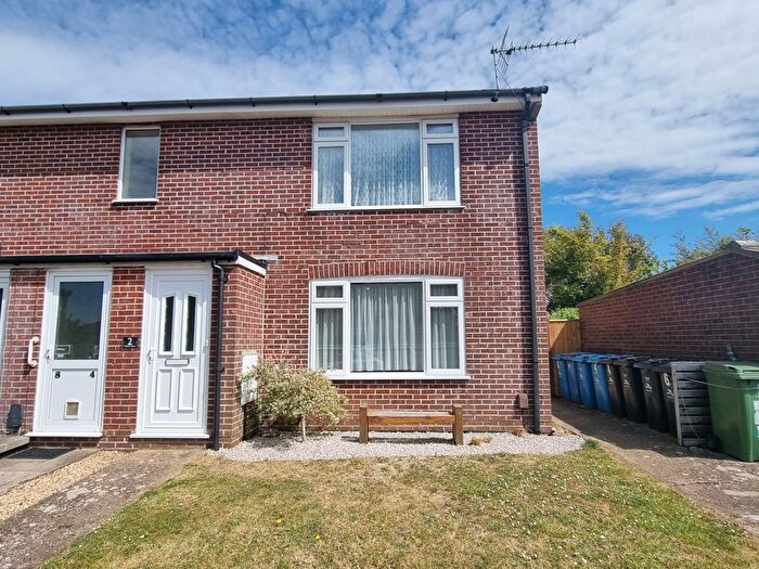 1 Bedroom Flat To Rent In Madeline Close, Poole, BH12