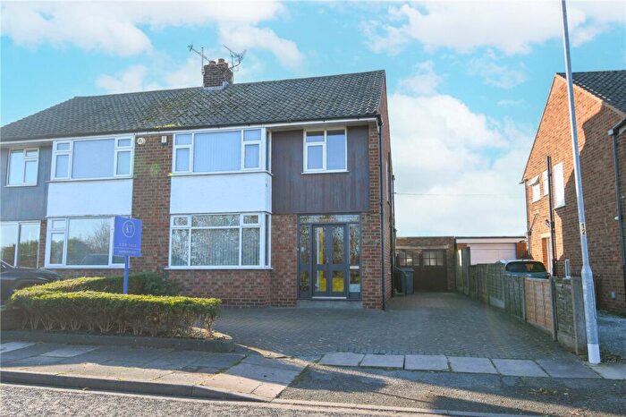 4 Bedroom Semi-Detached House For Sale In Heron Road, Meols, Wirral, CH47